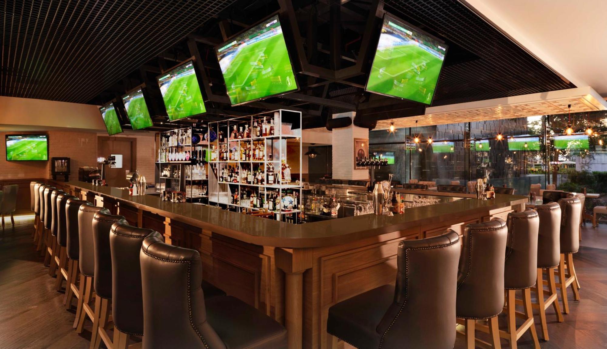Fairmont Bab Al Bahr Hotel Abu Dhabi Exterior foto The bar at the 2010 FIFA World Cup